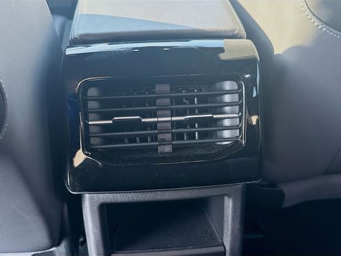 Used 2023 Volkswagen ID.4 Pro S image 23