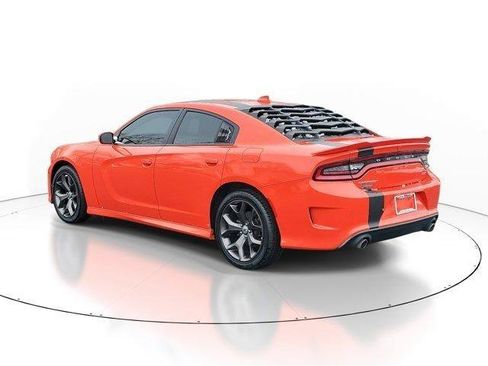 Used 2019 Dodge Charger GT image 3