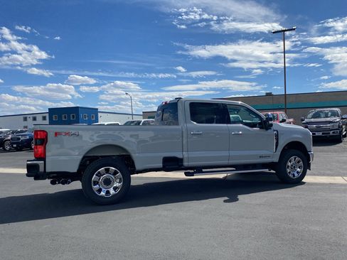 New 2026 Ford F350 Lariat w/ Lariat Premium Package AWD/4WD image 23