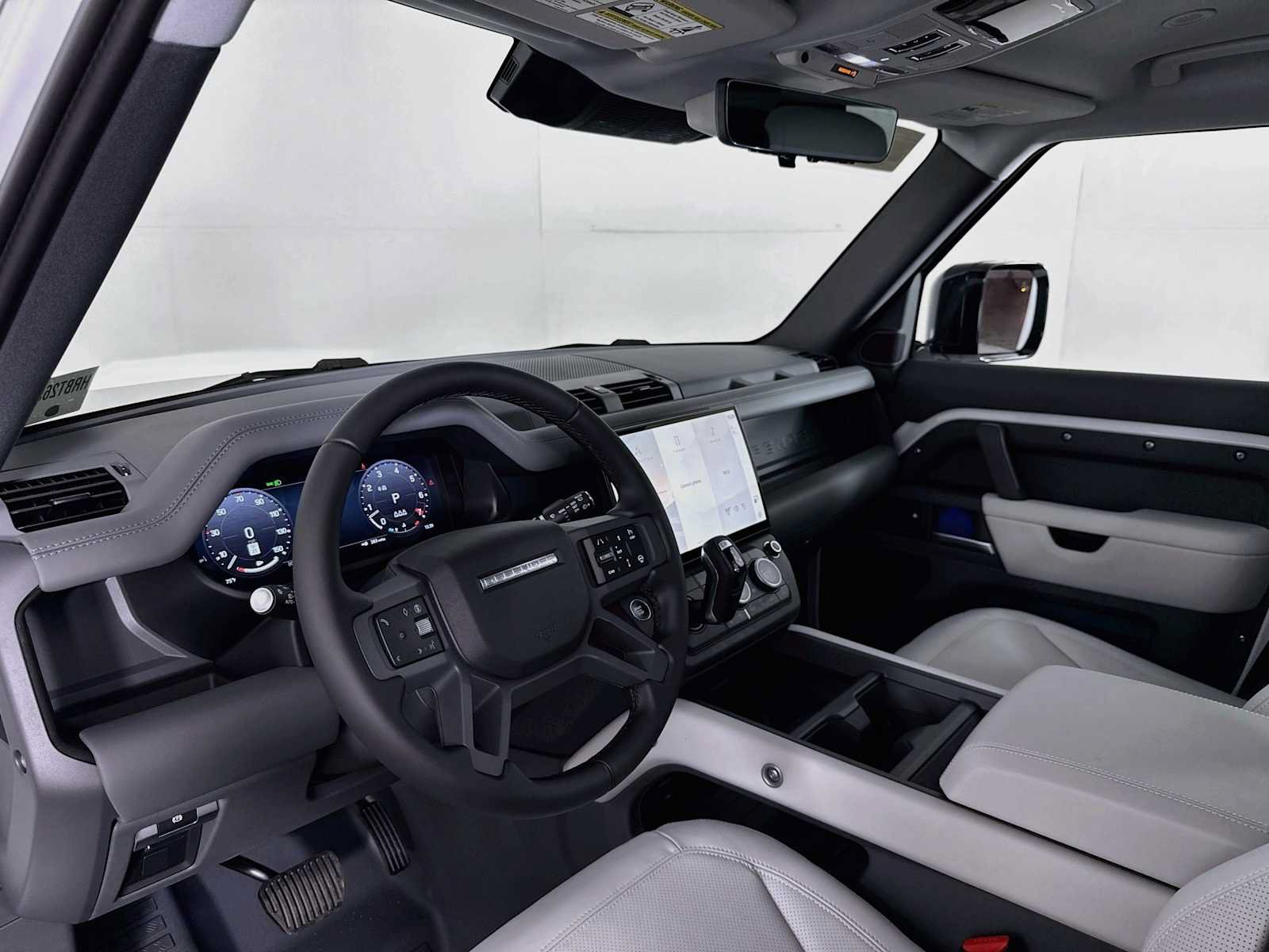New 2026 Land Rover Defender 110 X-Dynamic SE AWD/4WD image 9