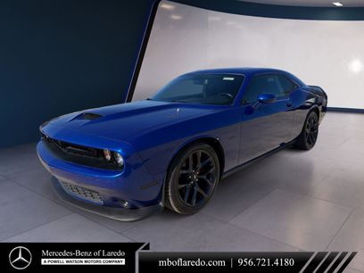 Used 2019 Dodge Challenger R/T w/ Blacktop Package