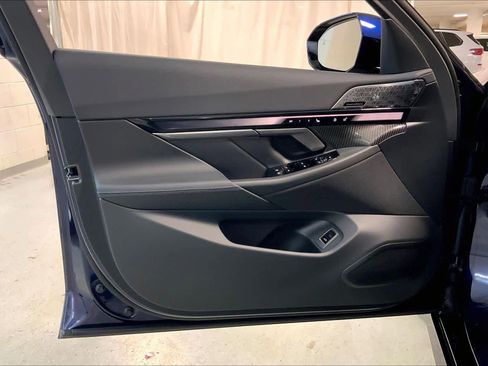 New 2026 BMW 540i xDrive 540i xDrive w/ Executive Package image 10