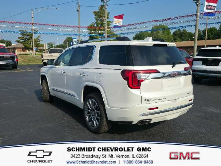 Used 2023 GMC Acadia Denali AWD/4WD image 6