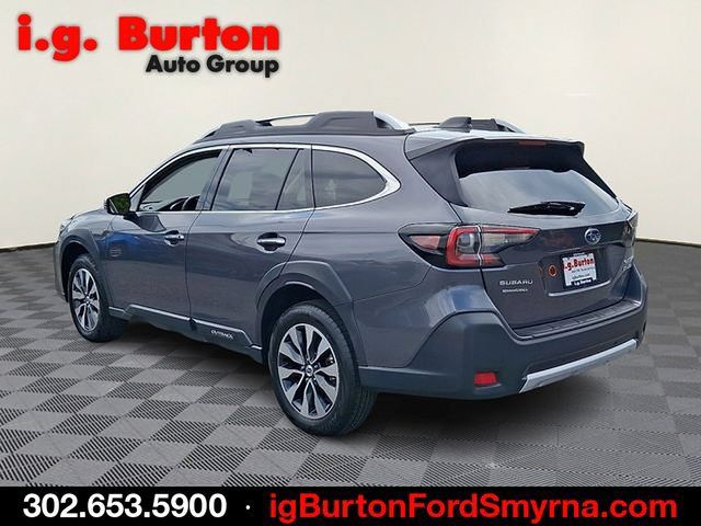 Used 2024 Subaru Outback Touring XT AWD/4WD image 4