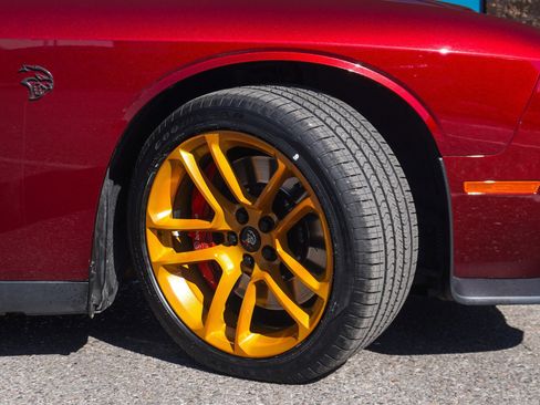 Used 2019 Dodge Challenger SRT Hellcat Redeye image 13