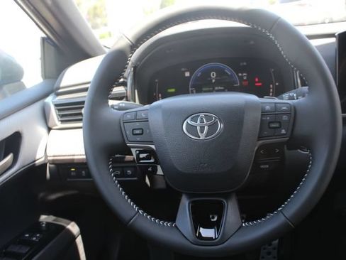 Certified 2026 Toyota Camry SE FWD image 37