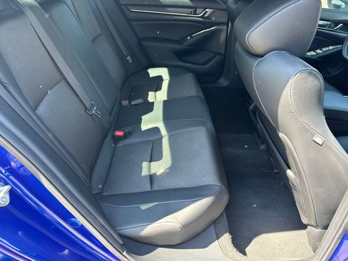 Used 2020 Honda Accord Sport image 13