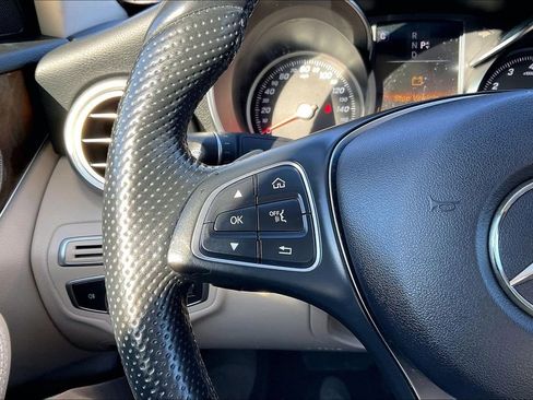 Used 2017 Mercedes-Benz C 300 4MATIC Sedan image 10