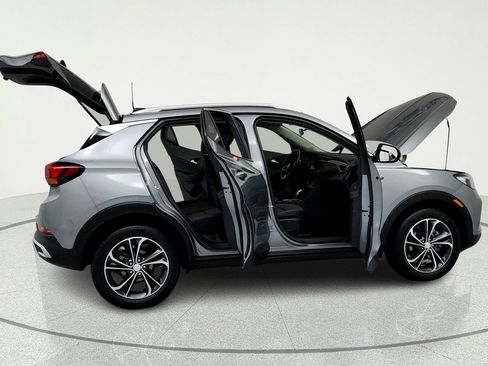 Used 2023 Buick Encore GX Select w/ Safety Package II FWD image 13