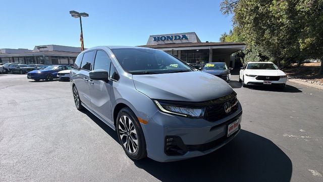 New 2026 Honda Odyssey Elite image 2