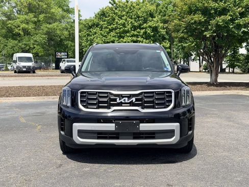 Used 2025 Kia Telluride S AWD/4WD image 6