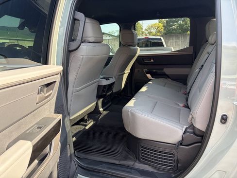 Used 2026 Toyota Tundra Limited AWD/4WD image 13