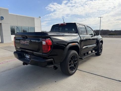 Used 2025 GMC Canyon Denali w/ LPO, Denali Black Edition image 3