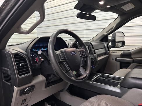 Used 2020 Ford F250 XLT w/ XLT Value Package AWD/4WD image 10