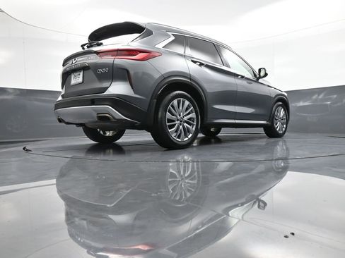 Used 2023 INFINITI QX50 Luxe image 30