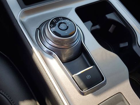 Used 2023 Ford Edge SEL image 27