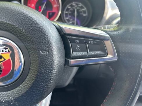 Used 2019 FIAT 124 Spider Abarth w/ Convenience Group RWD image 18