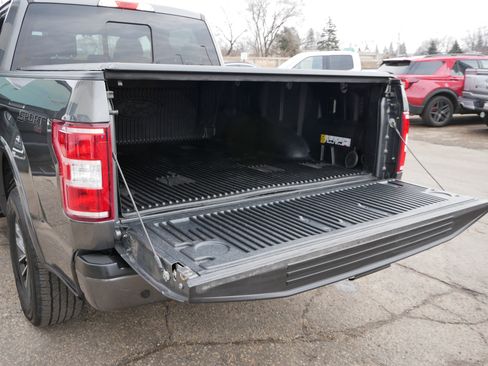 Used 2018 Ford F150 XLT w/ Equipment Group 302A Luxury image 8