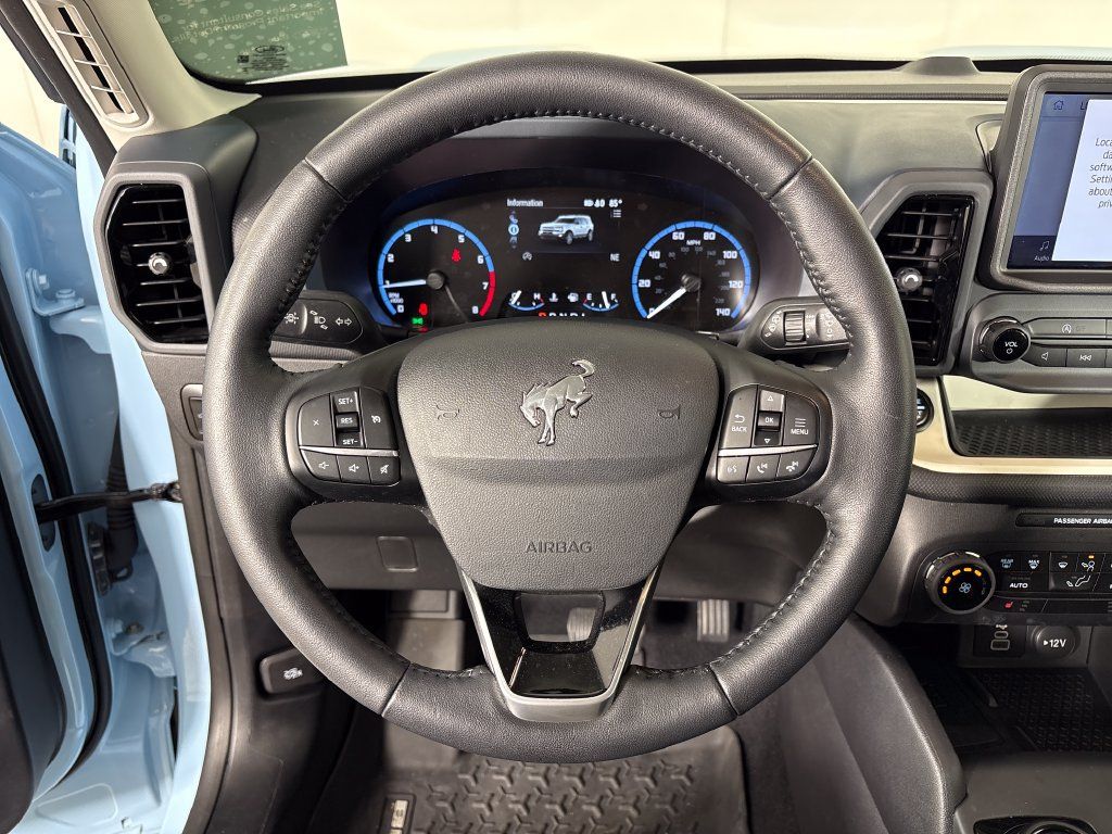 Certified 2023 Ford Bronco Sport Heritage w/ Heritage Convenience Package AWD/4WD image 18