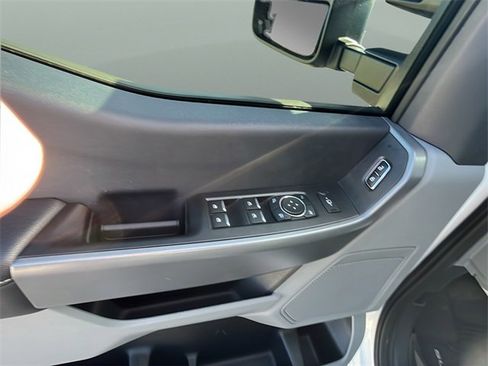 Used 2024 Ford F350 XLT w/ FX4 Off-Road Package image 23