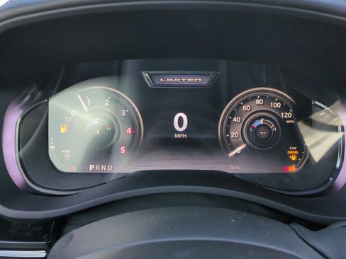 New 2025 RAM 3500 Limited image 10