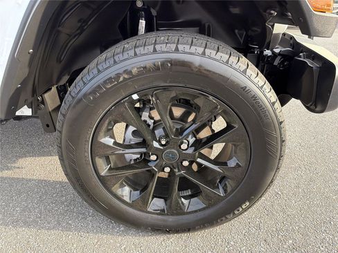 Used 2025 Jeep Wrangler Sahara w/ Safety Group image 12