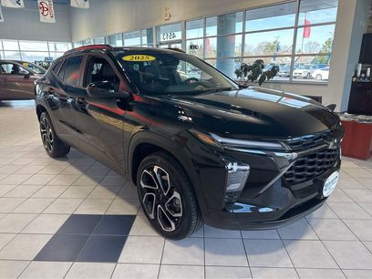 Used 2025 Chevrolet Trax RS w/ Driver Confidence Package