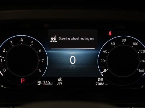 Used 2025 Volkswagen Atlas Cross Sport SE AWD/4WD image 7