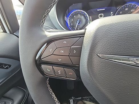 New 2026 Chrysler Pacifica Limited w/ S Appearance Package image 21