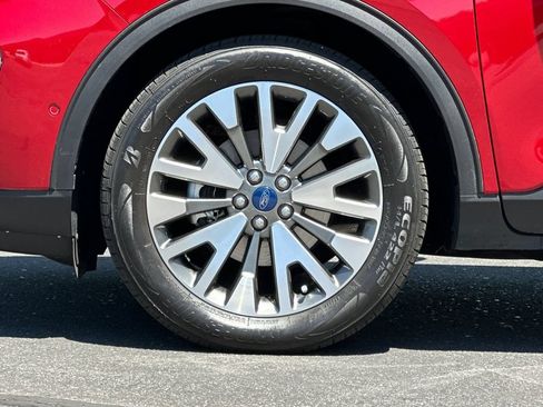 Used 2020 Ford Escape Titanium AWD/4WD image 28