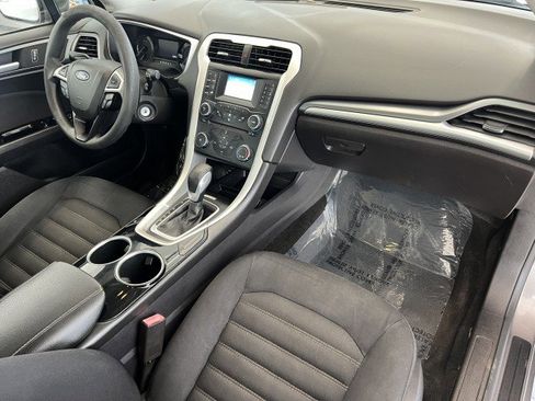 Used 2013 Ford Fusion SE image 16
