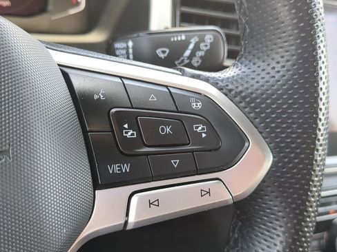 Used 2022 Volkswagen Atlas Cross Sport SEL Premium R-Line AWD/4WD image 21