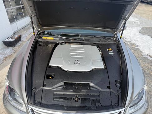 Used 2017 Lexus LS 460 Base 4dr Sedan image 24