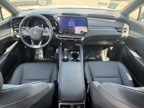 Certified 2025 Lexus RX 350 F Sport w/ Convenience Package FWD image 25