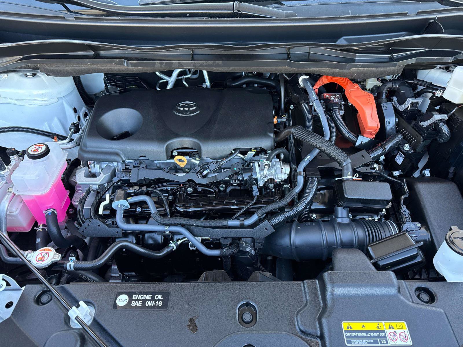 Used 2024 Toyota Sienna LE AWD/4WD image 10