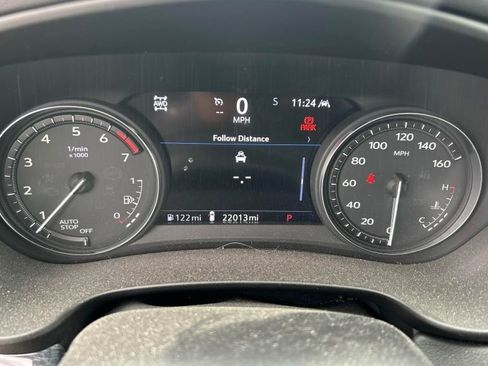 Used 2023 Cadillac XT4 Premium Luxury w/ Technology Package AWD/4WD image 11
