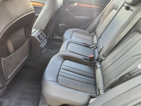 Used 2023 Audi Q5 2.0T Premium Plus w/ Premium Plus Package AWD/4WD image 31