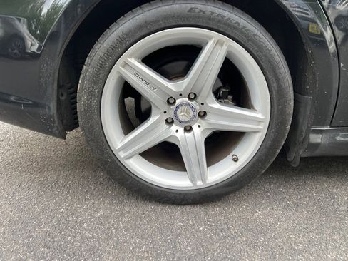 Used 2011 Mercedes-Benz CLS 550 image 36