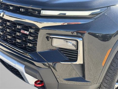 Certified 2025 Chevrolet Traverse Z71 w/ Enhanced Driving Package image 26