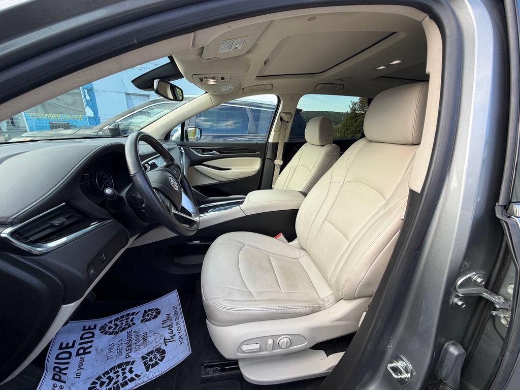 Used 2023 Buick Enclave Essence w/ Experience Buick Package AWD/4WD image 9