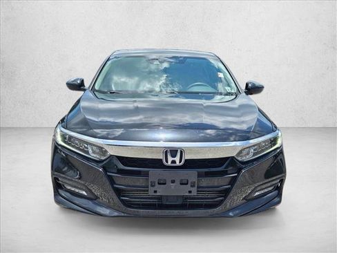 Used 2019 Honda Accord EX image 2