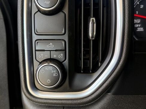 Used 2019 Chevrolet Silverado 1500 LT w/ Texas Edition image 30