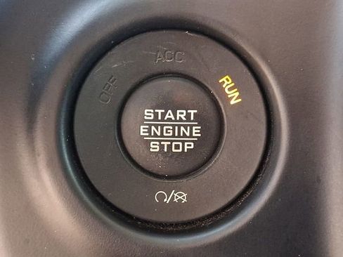 Used 2020 Jeep Wrangler Unlimited Sport image 22