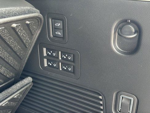 Used 2025 INFINITI QX80 Luxe RWD image 22
