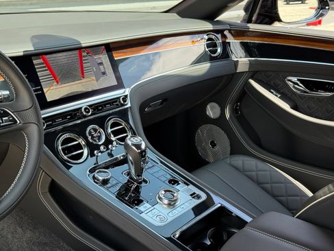 Used 2020 Bentley Continental GT AWD/4WD image 27