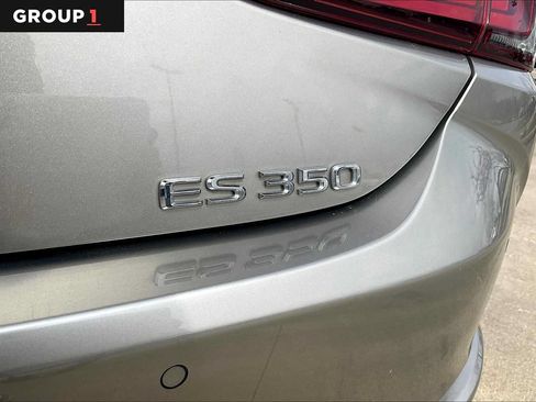 Certified 2021 Lexus ES 350 F Sport w/ Accessory Package FWD image 10
