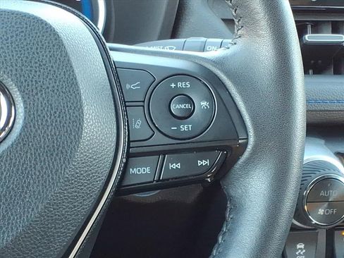 Used 2021 Toyota RAV4 XSE image 9