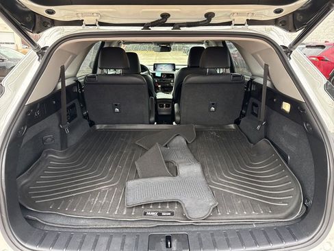 Used 2022 Lexus RX 450hL AWD w/ Premium Package image 18