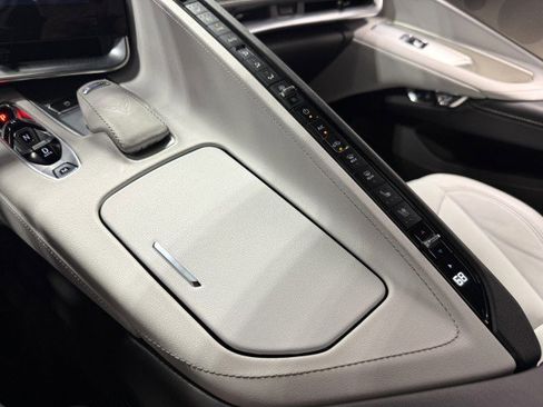 Used 2023 Chevrolet Corvette 2LT image 40