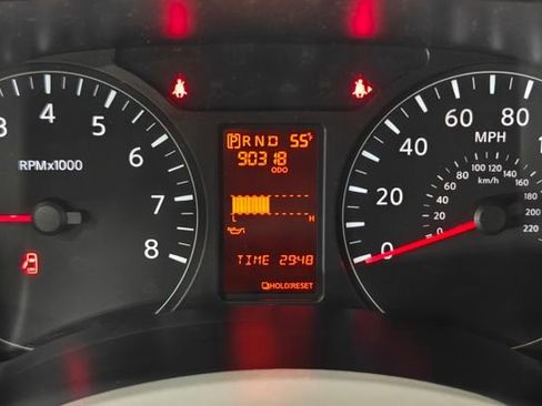 Used 2019 Nissan NV 3500 SL RWD image 46